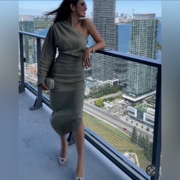 ZARA Asymmetrical Linen Blend Dress - Picture 2 of 16